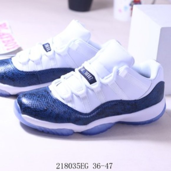 Air Jordan 11 Low Snakeskin main image 5